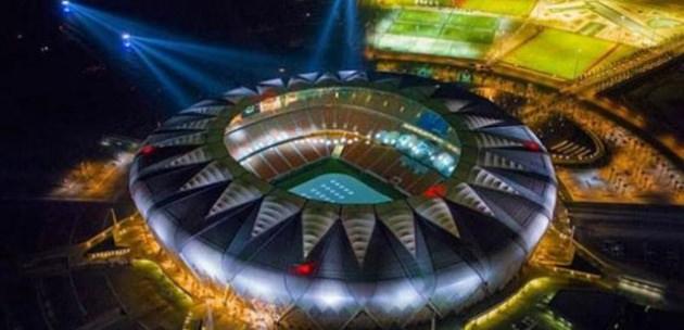 <p>Spor Şehri'nin ana yapısı olarak tasarlanan ve FIFA kriterlerine uygun olarak yapılan stat 533 milyon dolara maloldu.</p>