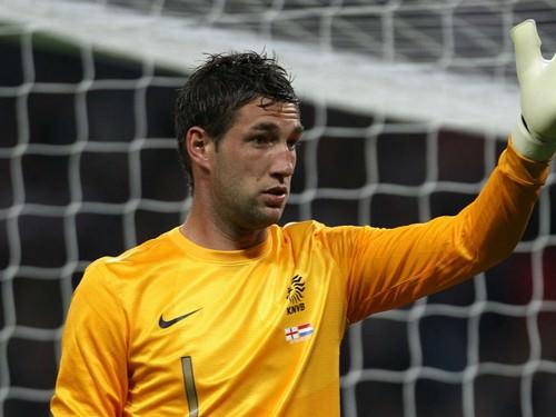 <p><strong>Maarten Stekelenburg: Ajax-Roma 7.3 milyon Euro</strong></p>