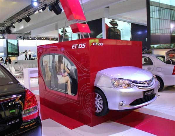  Toyota Etios