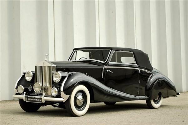 <p>07. Wraith / Rolls-Royce</p>