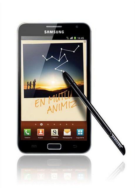 Eylül başında piyasaya Samsung'un akıllı tablet telefonu Galaxy Note II, kısa süre içerisinde 5 milyondan fazla sattı. İlk olarak ağustos sonunda Almanya'da tanıtımı yapılan Galaxy Note II'nin satış grafiği teknoloji çevresi tarafından başarılı bulunuyor.