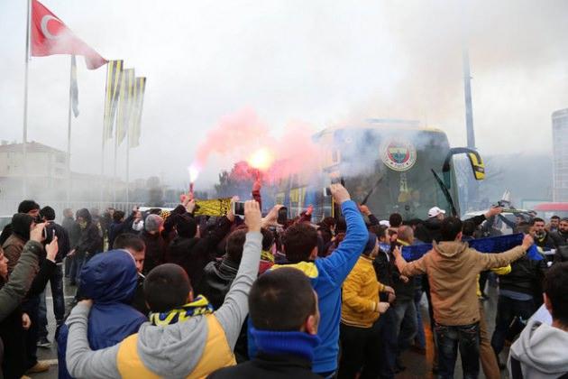 Üç büyüklerin ardından İstanbul’da en çok taraftara sahip takım olan Trabzonspor’un en güçlü olduğu ilçeler ise yüzde 4’le Maltepe ve yüzde 2’yle Güngören olarak öne çıkıyor.