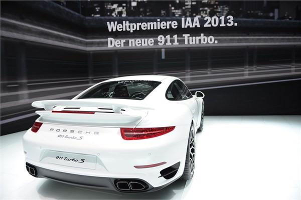 <p>Porsche</p>
