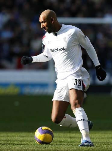 <p>Anelka</p>