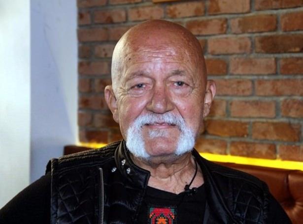 <p>12 Haziran 2015'de tiyatro, dizi ve sinema oyuncusu Sümer Tilmaç, kalp krizinden dolayı kaldırıldığı Liv Hospital Ulus Hastanesi'nde yapılan müdahalelere rağmen kurtarılamayarak hayatını kaybetti.</p>
<p> </p>