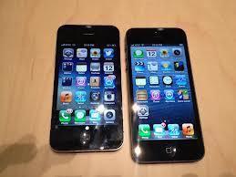 iPhone 5 iPhone'ların hoparlörleri de küçüldü. iPhone 5'lerde yer alan hoparlörler önceki sürümlere göre yüzde 20 daha küçük bir yapıda bulunuyor. Mikrofonların biri ön kameranın yanında, ikincisi arka kameranın yanında, diğeri de iPhone'un alt bölümünde bulunuyor.