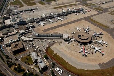 <p>Londra Gatwick Havalimanı - İngiltere</p>