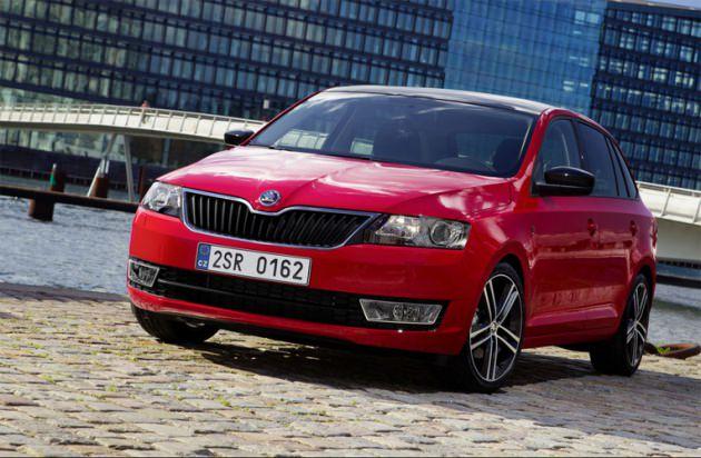 <p>SKODA: Şubat ayında makyajlanan Yeti modeli satışa sunulacak. Aracın 1.6 lt TDI dizel motor ve 7 ileri DSG otomatik şanzıman seçeneği de olacak. Mart ayındaysa Skoda’nın hatchback sınıf1ında tamamen yeni modeli olan Rapid Spaceback gelecek. Orta sınıf HB sınıfındaki Rapid Spaceback, gençleri hedefleyecek. Octavia’nın en üst versiyonu 220 HP’lik vRS, 1.6 lt TDI motor seçenekli Octavia Combi 4X4 gibi yenilikler de olacak.</p>