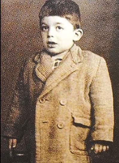 Öte yandan kurulacak müze için Cumhurbaşkanlığı’ndan bir ekip Amerika’ya giderek eski başkanlardan Franklin D. Roosevelt adına açılan ve ülkede ilk olan müzede incelemelerde bulundu.