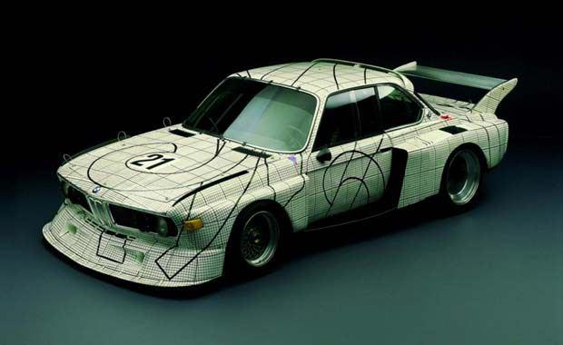 <p>1976 BMW 3.0 CSL FRANK STELLA tarafından tasarlandı</p>