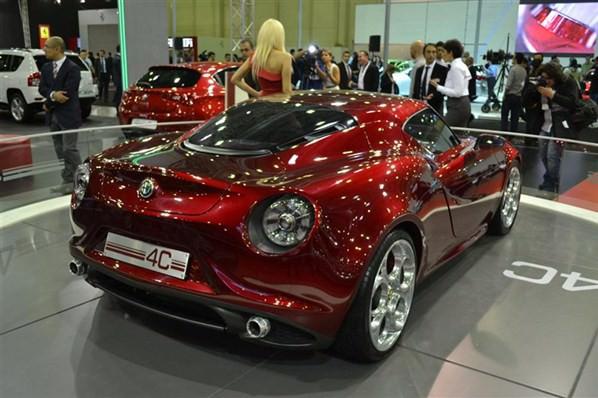   Alfa Romeo 4C