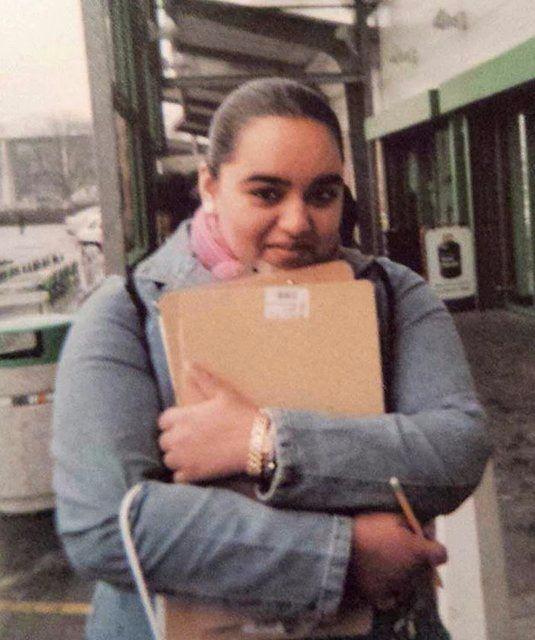 <p>Olayın kahramanı 23 yaşındaki Harnaam Kaur isimli bir kadın.</p>

<p>&nbsp;</p>
