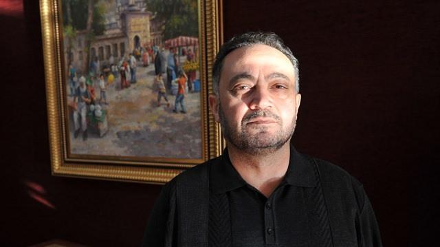 <p>Hat sanatı ve özel tesbih koleksiyoneri Mehmet Çebi, son dönemde ismi sık duyduğumuz sanatseverlerden. Çebi, koleksiyonlarını İstanbul Sanat ve Medeniyet Vakfı bünyesinde Hilye-i Şerif ve Tespih Müzesi'ni kurdu</p>