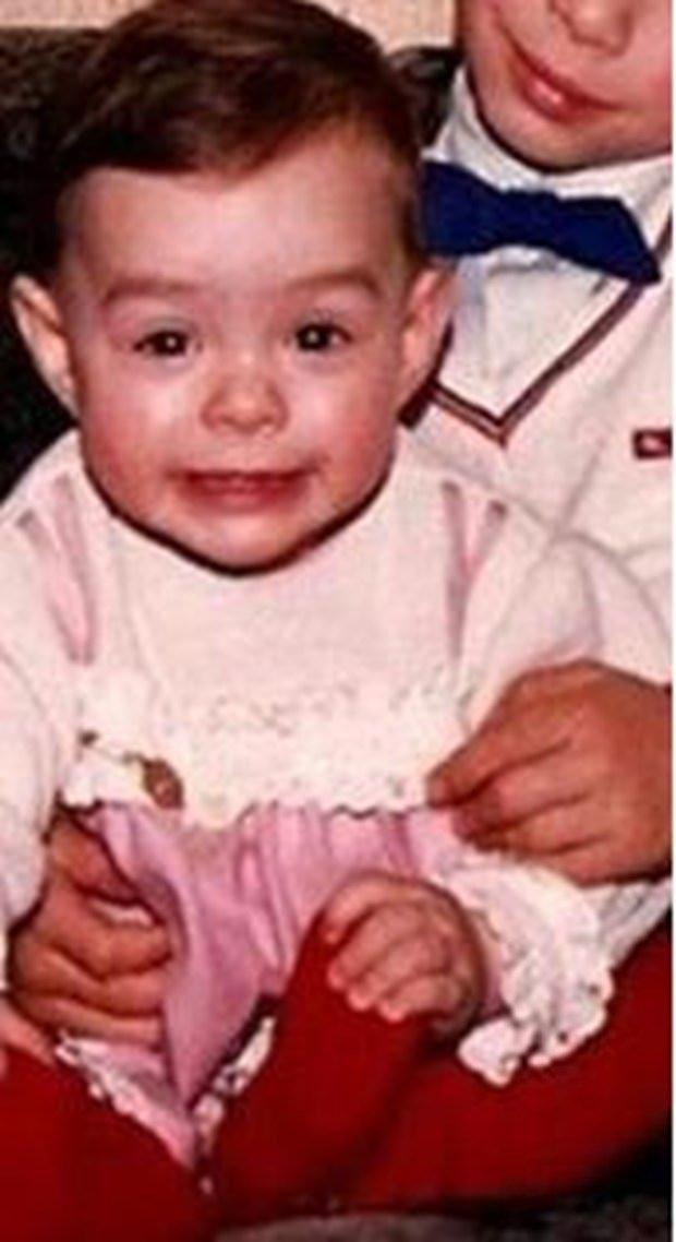 <p>Özge Özpirinççi</p>
