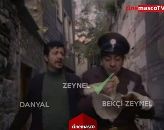 <p>Zeki Alasya ve Metin Akpınar birbirine o kadar çok alışmış ki, bir sahnede gerçek adıyla hitap etme vakası yaşanıyor.</p>
<p> </p>