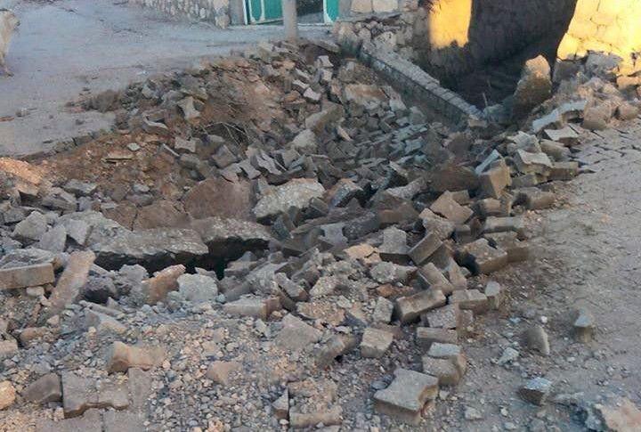 <p>8 mahallesi bulunan ilçede çatışmalar Safa ve Bahçebaşı olmak üzere 2 mahallede yoğunlaştı. Çatışmaların yoğunlaştığı bu 2 mahallede 6 bin kişi yaşıyor.</p>