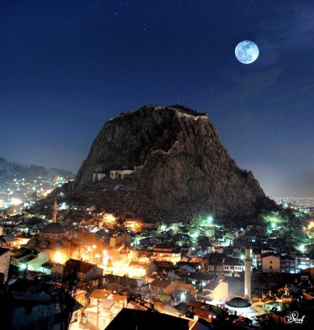 <p>Afyonkarahisar - 57 bin 741 kişi</p>
