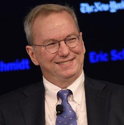 <p><strong>35. Eric Schmidt</strong></p>

<p><strong>Serveti:</strong> 12.6 milyar dolar </p>

<p><strong>Servetinin kaynağı:</strong> Google</p>

<p> </p>

<ul>
</ul>

<ul>
</ul>

