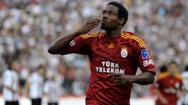 <p>KEİTA<br />
<br />
Lyon------>> Galatasaray: 7.5 milyon Euro</p>
