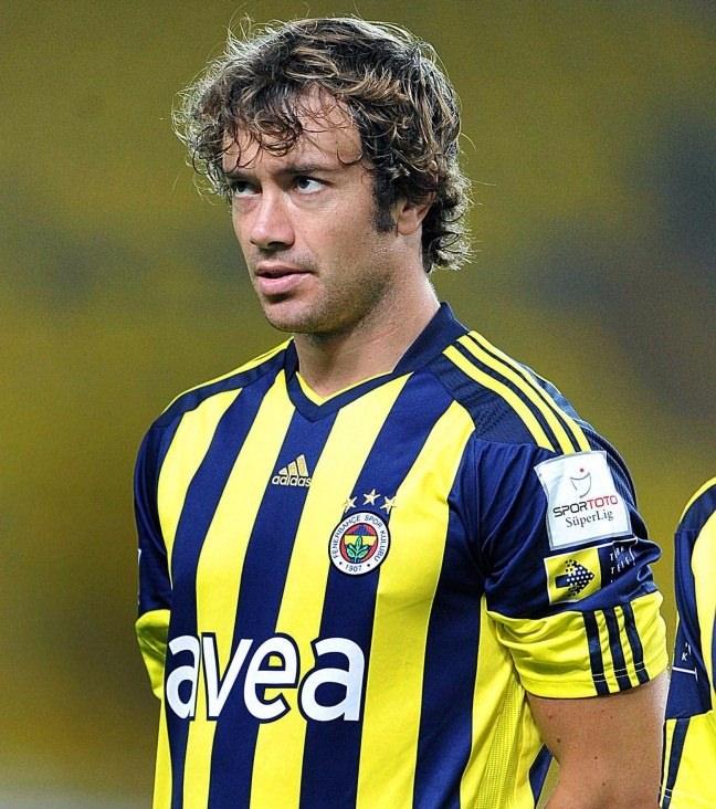 <p>DİEGO LUGANO<br />
<br />
Sao Paulo------>> Fenerbahçe: 7.5 milyon Euro</p>
