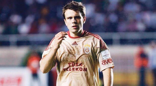 <p>MİSİMOVİC<br />
<br />
Wolfsburg------>> Galatasaray: 8.5 milyon Euro</p>
