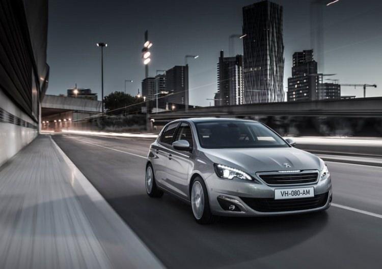 <p><strong>Peugeot 308 1.6 BlueHDi 120 HP EAT6.</strong></p>