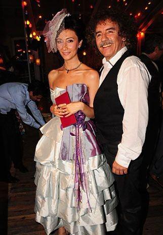 <p>Derya Köroğlu ve Ayşe Özgürkaya</p>