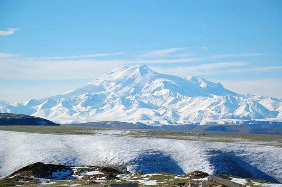 <p>Avrupa, Elbrus Dağı, Rusya.</p>