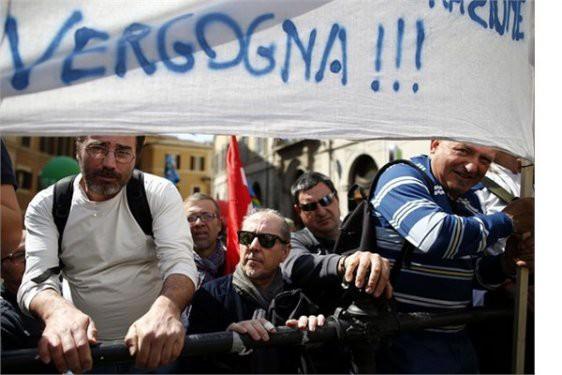 <p><strong>8. İtalya</strong><br />İşsizlik oranı: Yüzde 12,2</p>