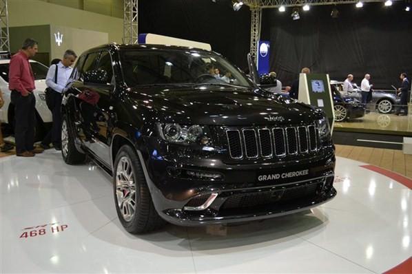   468 bg'lik Jeep Grand Cherokee