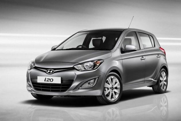 <p>Hyundai ayrıca i20'yi 37 bin 500 liradan başlayan fiyat ve 20 bin lira, 20 ay sıfır faiz, ix35'i de 71 bin 600 liradan başlayan fiyat ve 44 bin lira, 36 ay yüzde 0,99 faiz oranıyla satıyor.</p>