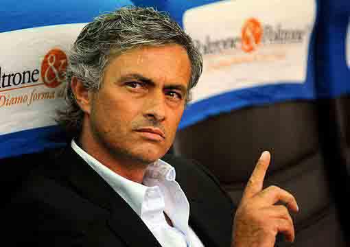 <p>Jose Mourinho: Muhabir:"Takım yorgun muydu ?" Mourinho:"Yorgun mu ? Günde 15 saat çalışıp ayda birkaç yüz euroyla evine dönen baba yorgun olur, biz değil."</p>