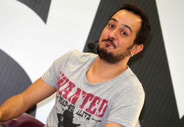<p><strong>Kerim Sarp Apak</strong></p>
