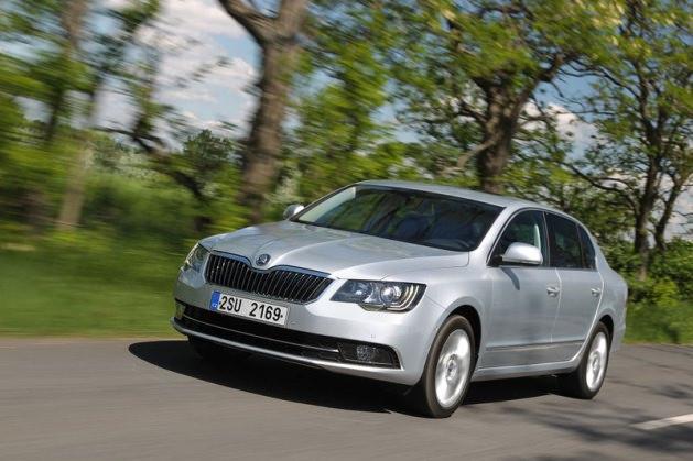 <p>5. Skoda Superb<br />1.884 adet satıldı.</p>