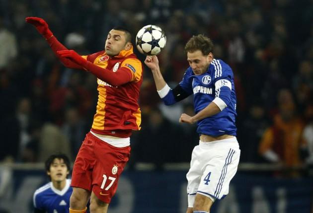 Hamit Altıntop'un sorunu belli oldu. Çocuk yakından atamıyormuş. 
