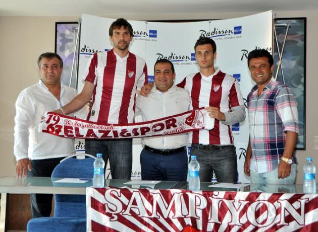 VANJA IVESA (ELAZIĞSPOR) Eskişehirspor'un dev file bekçisi Vanja Ivesa artık Elazığspor'un kalesini koruyacak.
