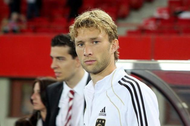 Simon Rolfes      30 - Bayer Leverkusen