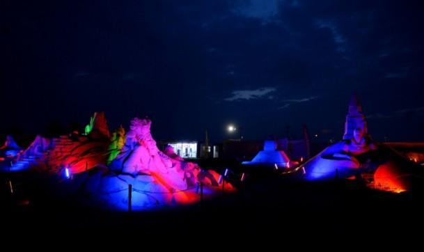 Alternatif kültür sanat etkinlikleri düzenleyen firma, Antalya’da bu yıl 7'ncisini düzenledikleri Uluslararası Kum Heykel Festivali’nin bir benzerini davet üzerine Mısır'ın Hurgada şehrinde yapacak.