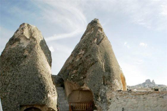 <p>Mağara Otel<br />Göreme, Kapadokya, Türkiye</p>