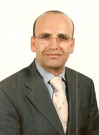 Batman Milletvekili: Mehmet ŞİMŞEK Evli-çocuğu yok