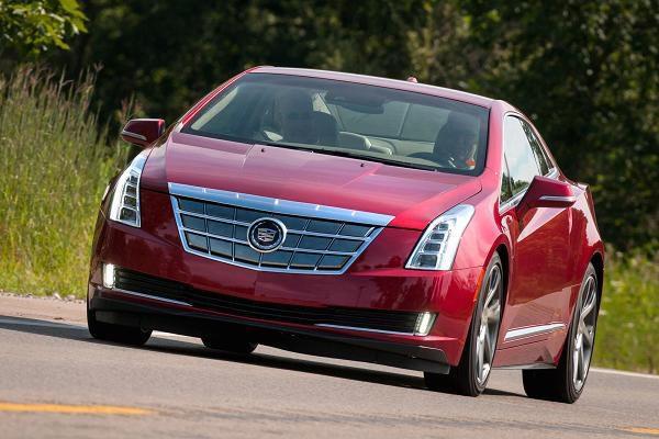 <p>2014 Cadillac ELR</p>
<p>2014'te satışa çıkacak olan aracın 75 bin doların üzerinde bir fiyat etiketi olacağı söyleniyor.</p>