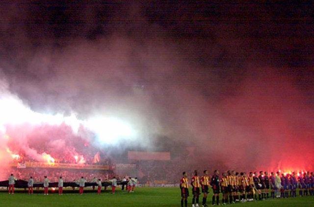 <p>Maldini, Ali Sami Yen deplasmanı hakkında konuşuyor:<br />
<br />
<strong>"Kimse bana o statta 25 bin kişinin olduğuna inandıramaz."</strong></p>
