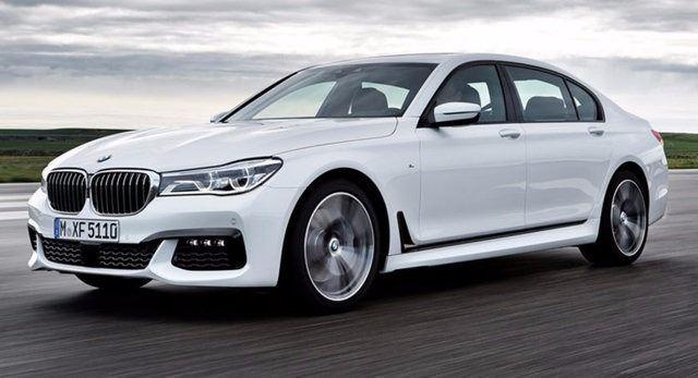 <p><strong>BMW 7 SERİSİ </strong><br />
X1 ve X2 serisi Active Tourer modelleri tamamen yenilenen BMW 7 Serisi, lüks segmentiyle daha hafif bir sürüş konforuyla sezona hazır.</p>

