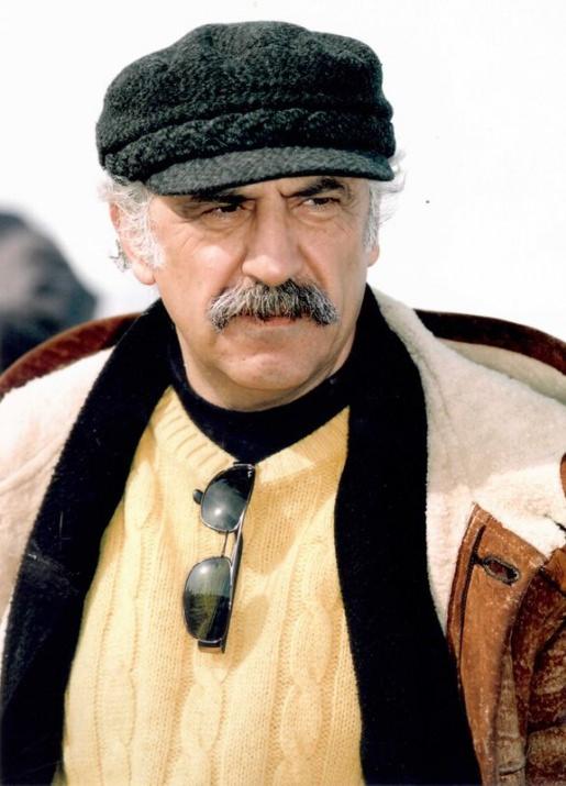 <p>22 Nisan 2013<br /><br />Türk sinemasının yönetmenlerinden Şahin Gök hayatını kaybetti. </p>