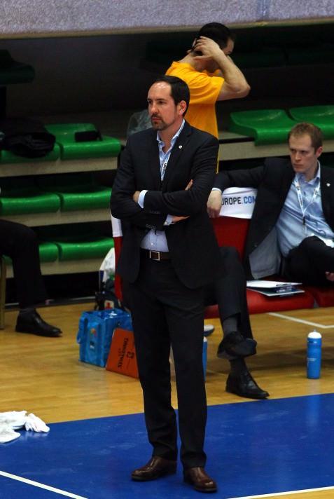FIBA Eurochallenge Final Four'da Karşıyaka, EWE Baskets'i 66-62 mağlup ederek finale kaldı.