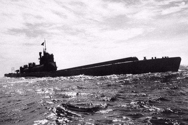 <p>Denizaltılar, üç adet Aichi M6A1 uçağı veya 800 kg'a kadar bomba taşıyabiliyordu. Uçaklar, ön kulede yer alan mancınıklarla havalanmaktaydı ve yüzeye çıktıktan sonra 45 dakika içinde harekede geçebiliyorlardı.</p>
<p> </p>