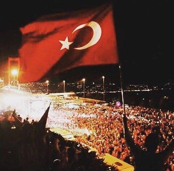 <p>Fazla aktif olmamasına rağmen Facebook sayfasını beğenenlerin sayısı ise şimdiden 429 bine ulaştı. </p>