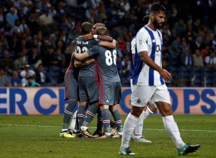 <p>Ojogo gazetesi ise "Porto, Şampiyonlar Ligi'ne kötü başladı"manşetini attı. </p>