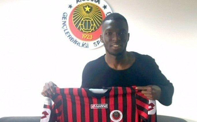 <p><strong>Dieudonne Gbakle</strong><br />
Metz'den Gençlerbirliği'ne</p>
