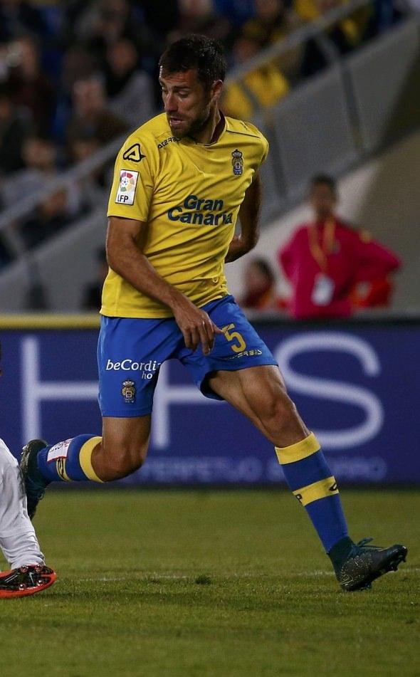 <p>David García - Las Palmas<br />
13 yıl - 1 Tem 2003</p>